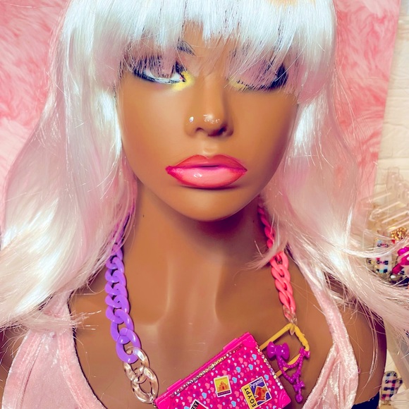 Barbie necklace - Picture 3 of 9